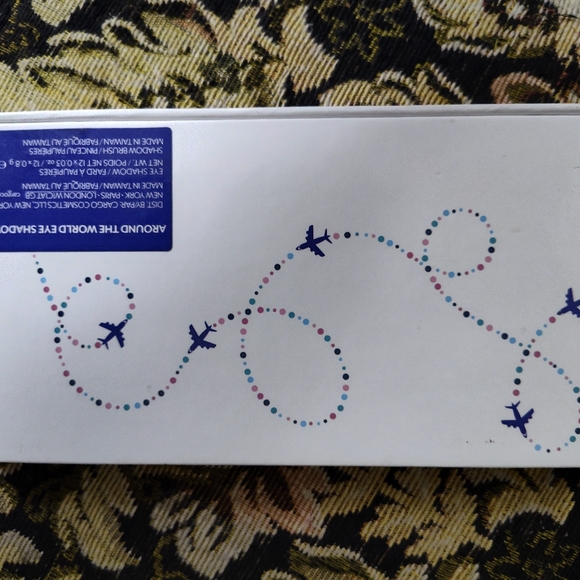 CARGO COSMETICS Around the world 12 color eyeshadow pallette - Picture 3 of 4